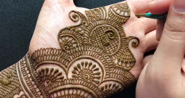 Mehandi Artist In Chennai - Mehendi, Henna, Nail In Lucknow - Click.in